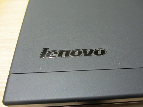 Lenovoのロゴがかっこいいノートパソコンthinkpad X230 Thinkpad X230で自由に仕事をするらくだ